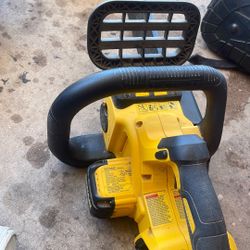 Dewalt Battery Operated Chainsaw