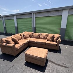 Sectional Couch 