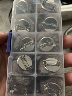 Fur pin set 10 pc new