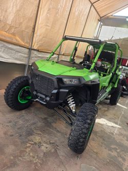 RZR 2018 Xp4 1000