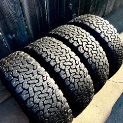 275/70r18 (33x11.0r18) BF Goodrich KO2 10 Ply Load E