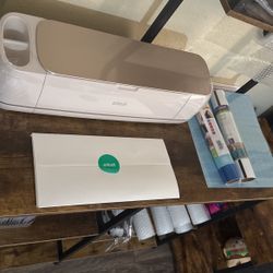 New Rose Gold Cricut 