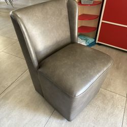 Grey Accent Chair 