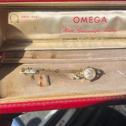 14k Solid Gold Watch Box Omega Vintage Ladies  Watch 