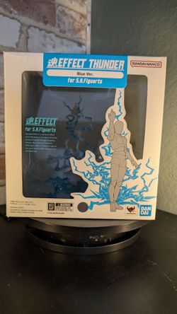 S.H.Figuarts - Lightning Effect Thunder Blue Version