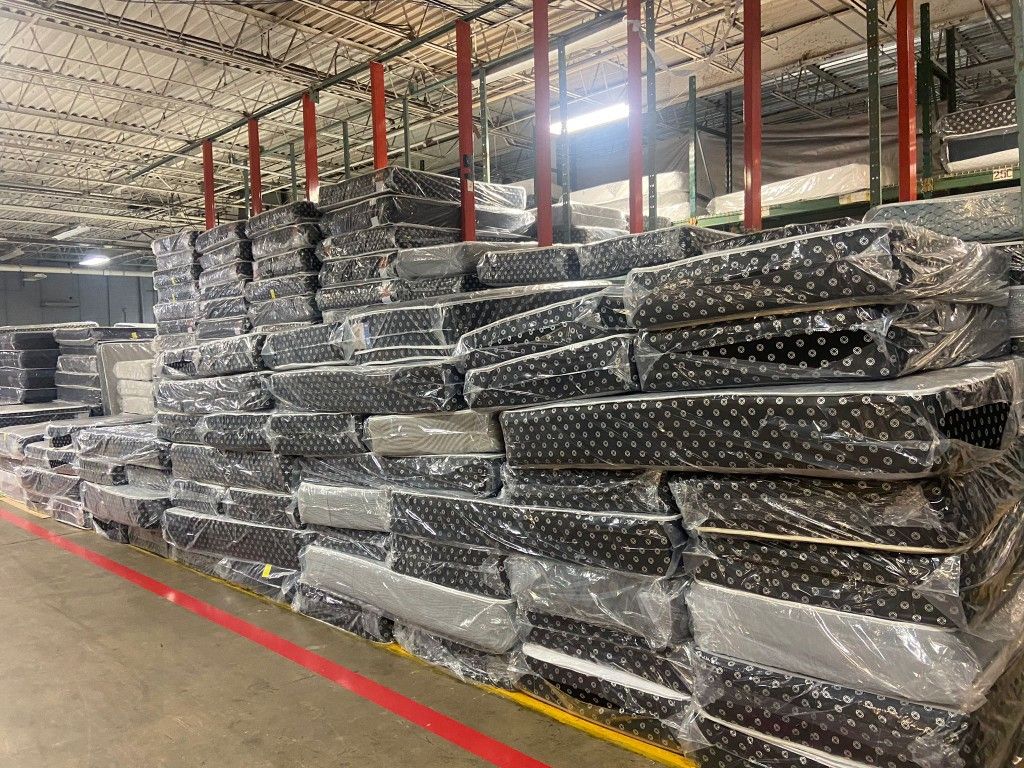 Queen Mattress & Box Spring - Delivery 🚚 Available Today