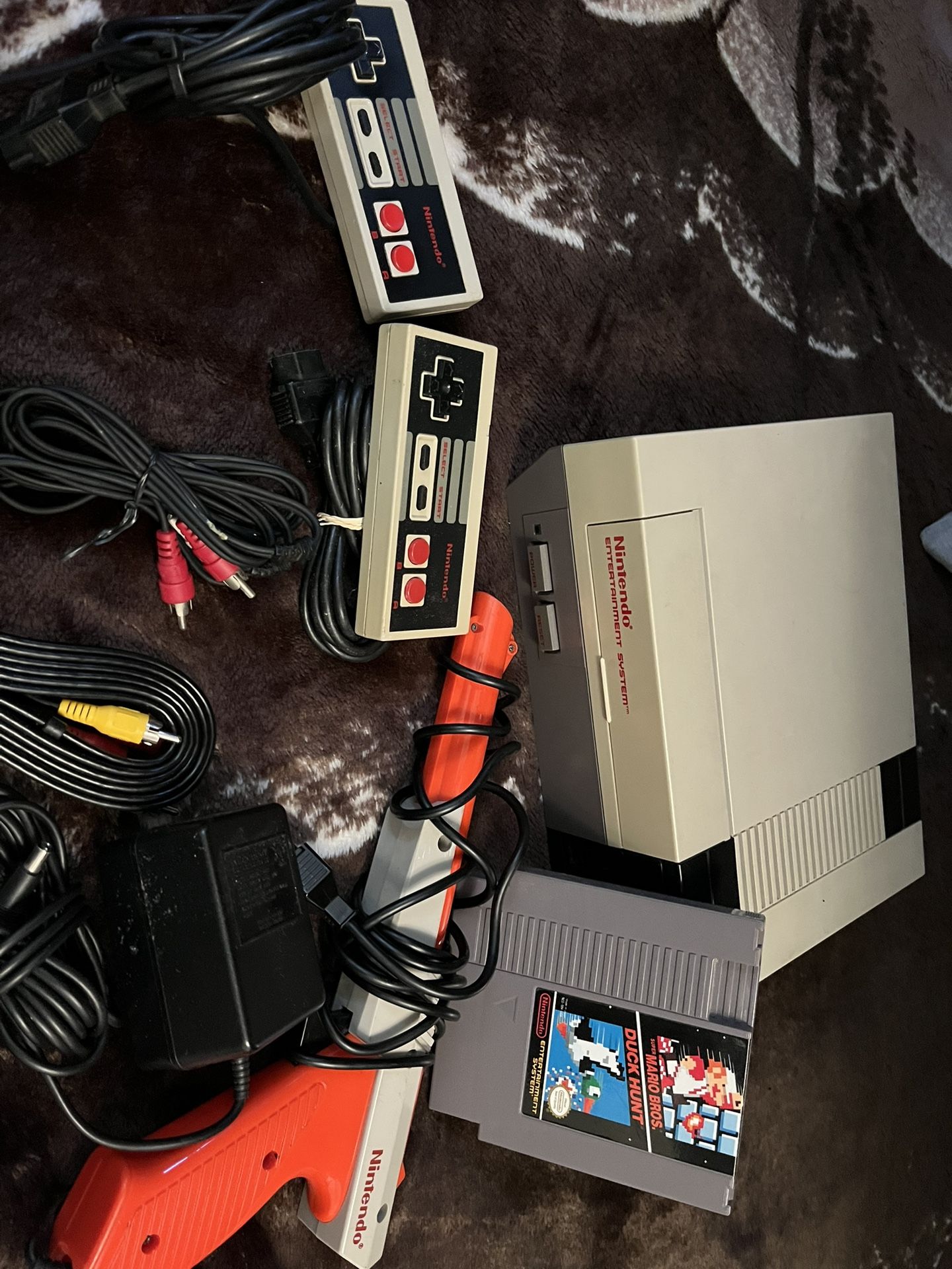 1985 Nintendo Entertainment System Bundle