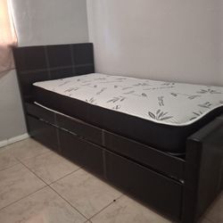 Twin Bed with Trundele 