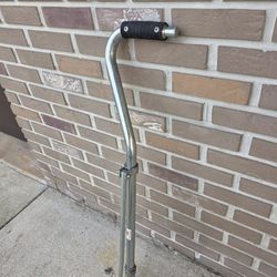 Manhole Cover Lifter