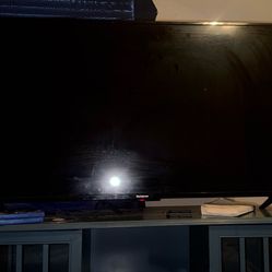 Westinghouse 50” 1080p LCD - Comes With Roku Stick