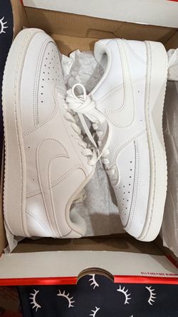 Women’s Nike Court vision low