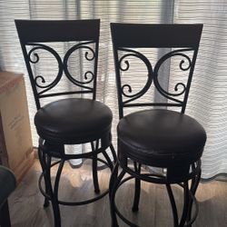 2 Bar Stools Brown 