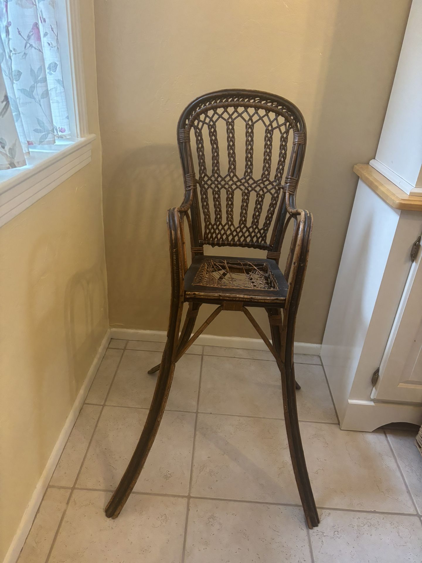Vintage Antique High chair 