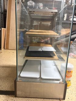 Antunes DC-14A McD-2 Countertop Heated Bakery Display Case, Cubed Glass, 2 Shelves