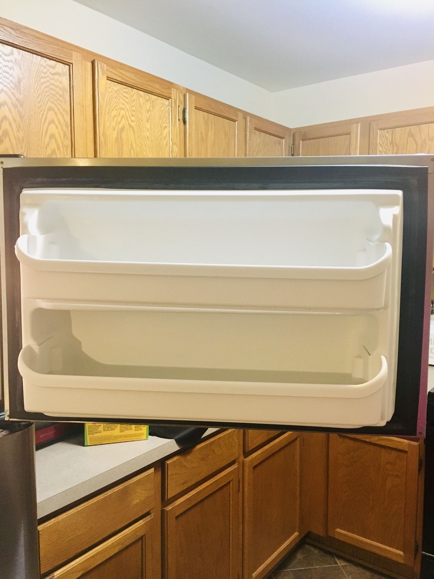 Kenmore Refrigerator Model AD18 (Good condition) for Sale in