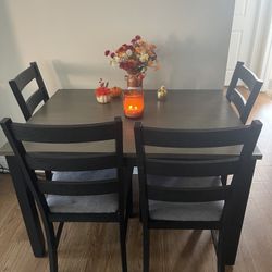 Kitchen Table and Bar Stools