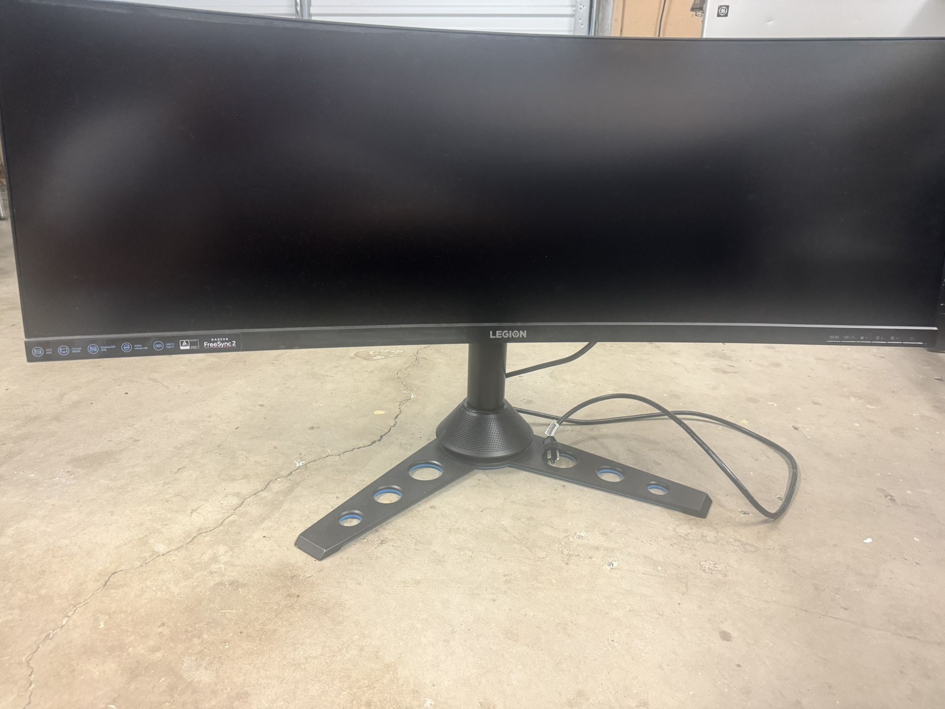 Lenovo Legion Curved Gaming Monitor 45’