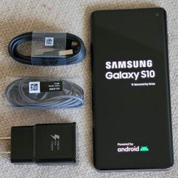 Samsung Galaxy S10  , 128GB  , Unlocked   for all Company Carrier ,  Excellent Condition Like New 