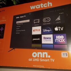New 70" 4k Smartv