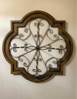 Decorative wall accent
