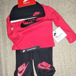 Nike 3pcs 0-3 Months Outfit 