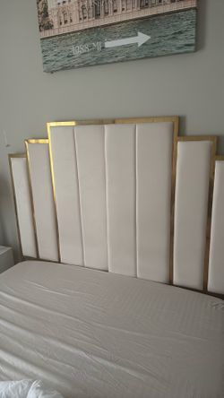 Queen size bed frame with headboard