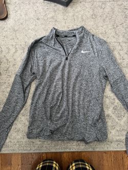 Nike Women’s 1/4 Zip