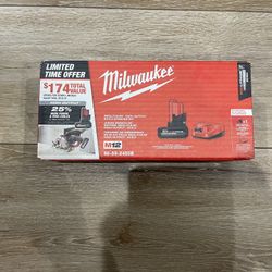 Milwaukee M12 5.0 High Output Battery M12 With Charger