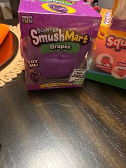 Crazy Fun Scented SmushMart Grapes Squishy Toy