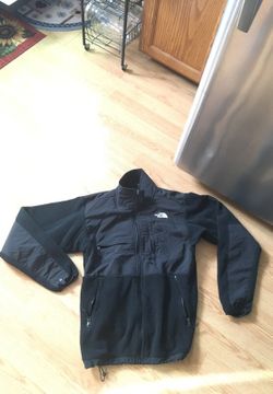 North face men’s Size S/p
