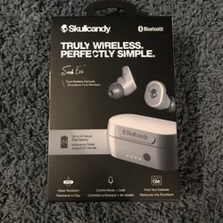 Skullcandy Truly Wireless Earbuds