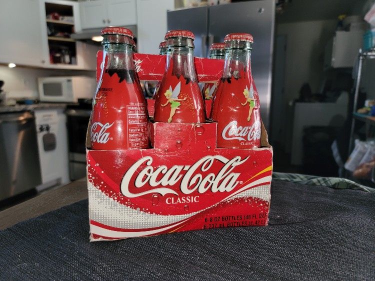50th Aniversary 6 Pack DISNEY Coca COLA bottles