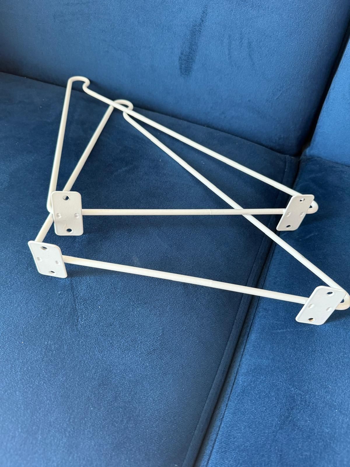 White Metal Shelf Brackets - Set of 2
