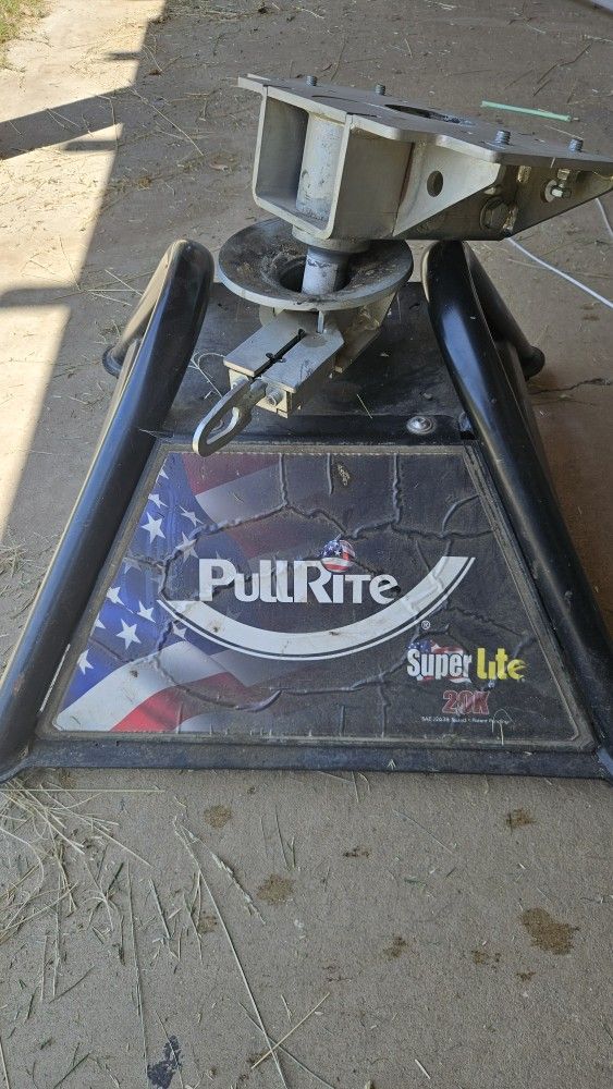 Pullrite Superlite 20k 5th Wheel Hitch