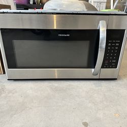 Frigidaire In Cabinet Microwave