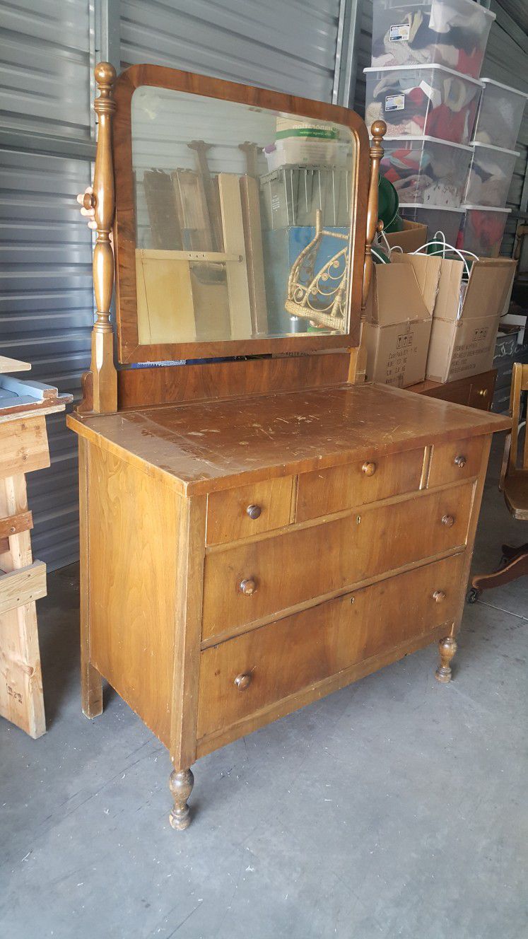 Vintage wood Dresser
