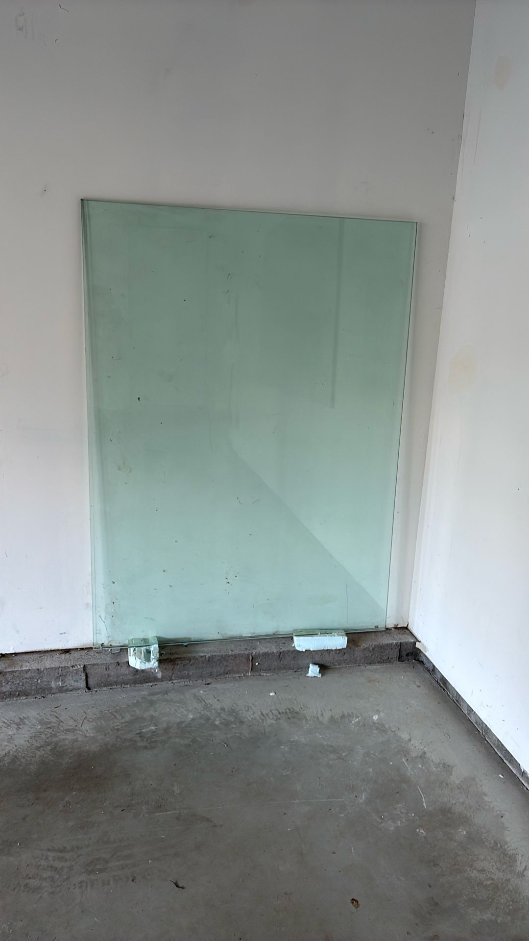 45”x61”x1/2” Tempered Glass