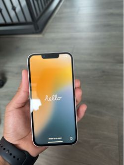 Iphone 13, pink color