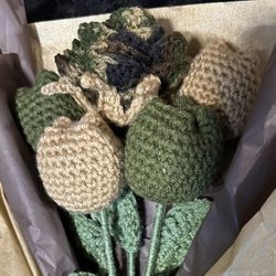 Crochet 🧶 Handmade Flowers 💐 