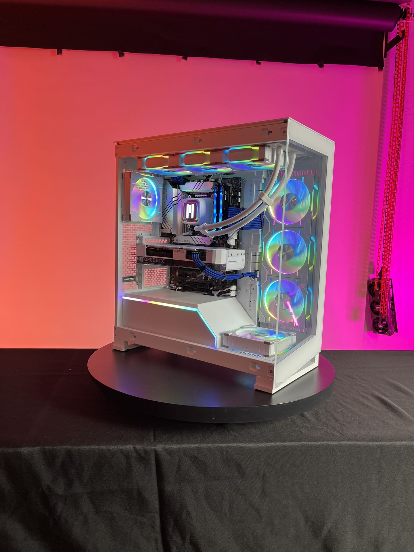 White Intel I7-14700KF RTX 4070 Custom NV5 Gaming PC