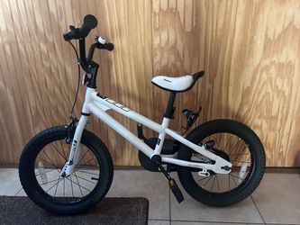 16” RoyalBaby Freestyle bike