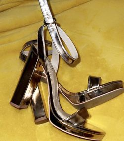 Rose Good Steve Madden Ankle Strap Heels