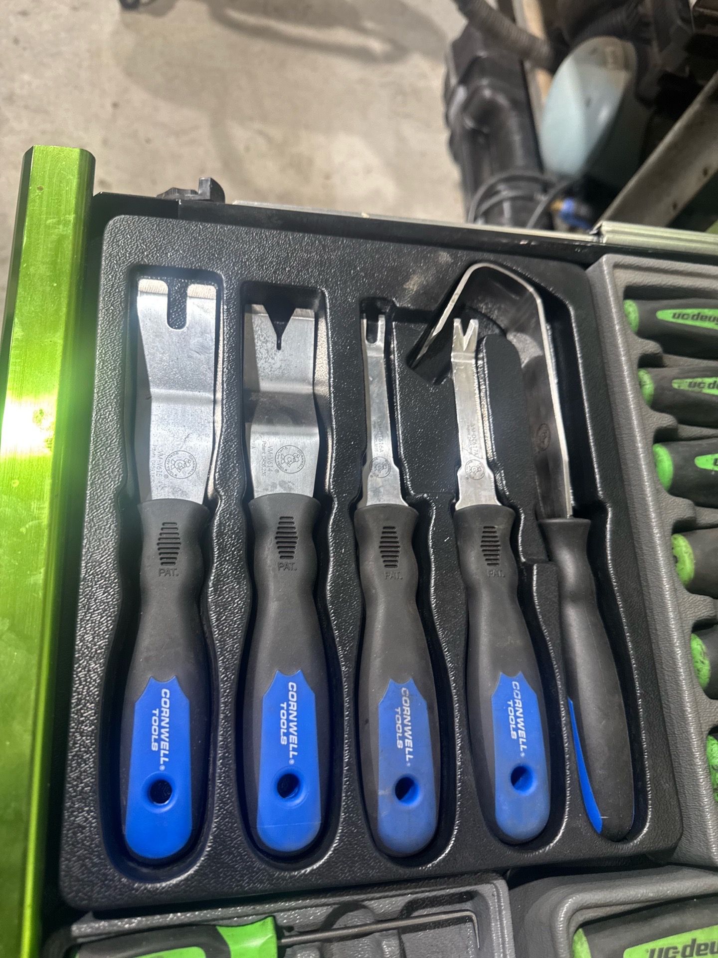 Cornwell Trim Tool set