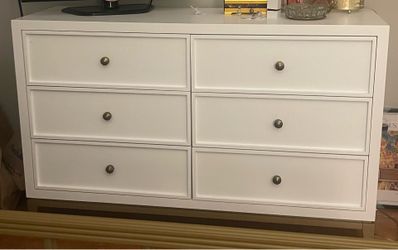 White dresser with five drawers