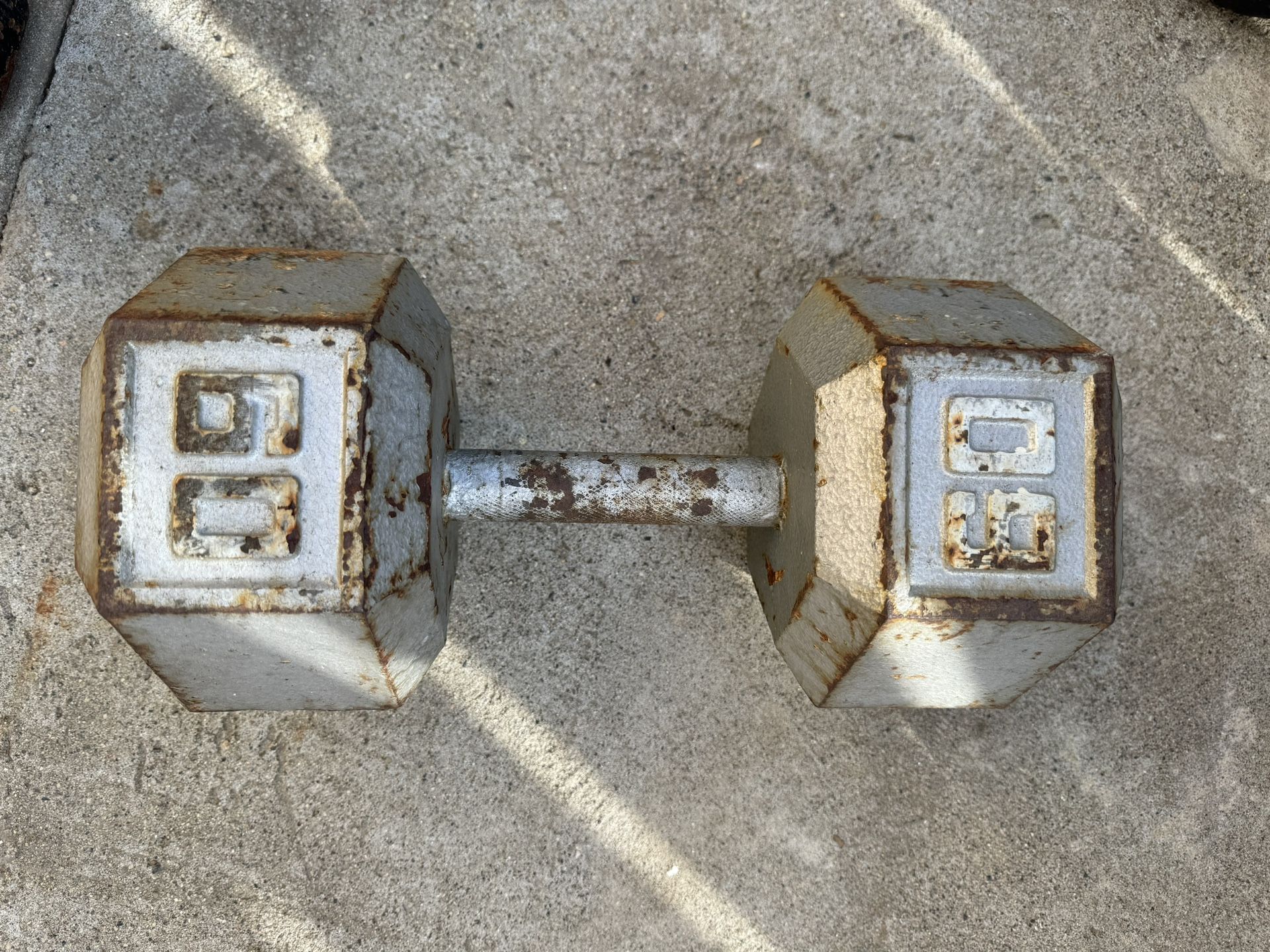 Dumbbell