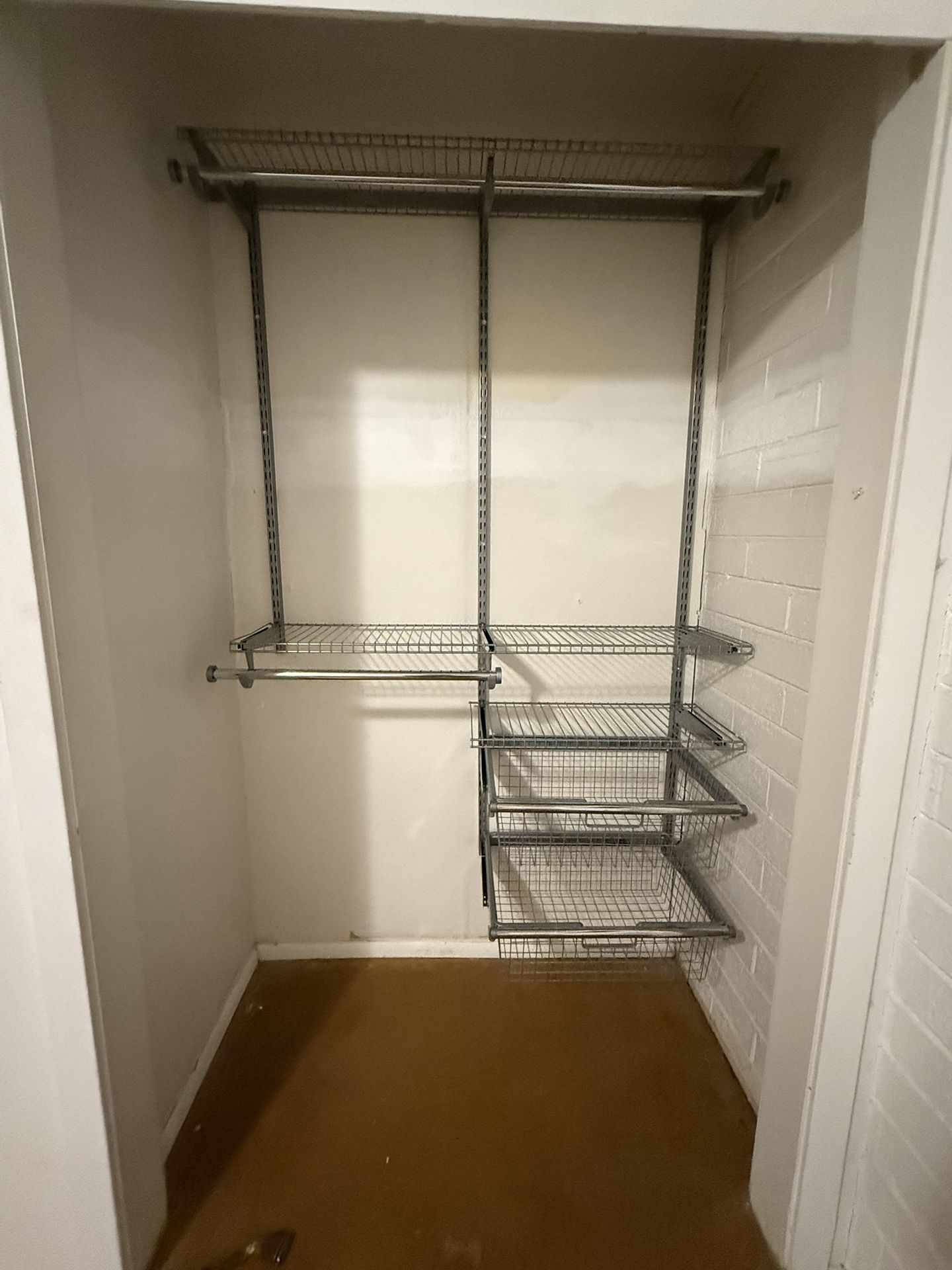 Rubbermaid Closet organization System