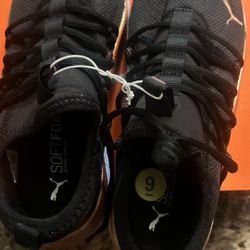 Puma Sneaker Size 9