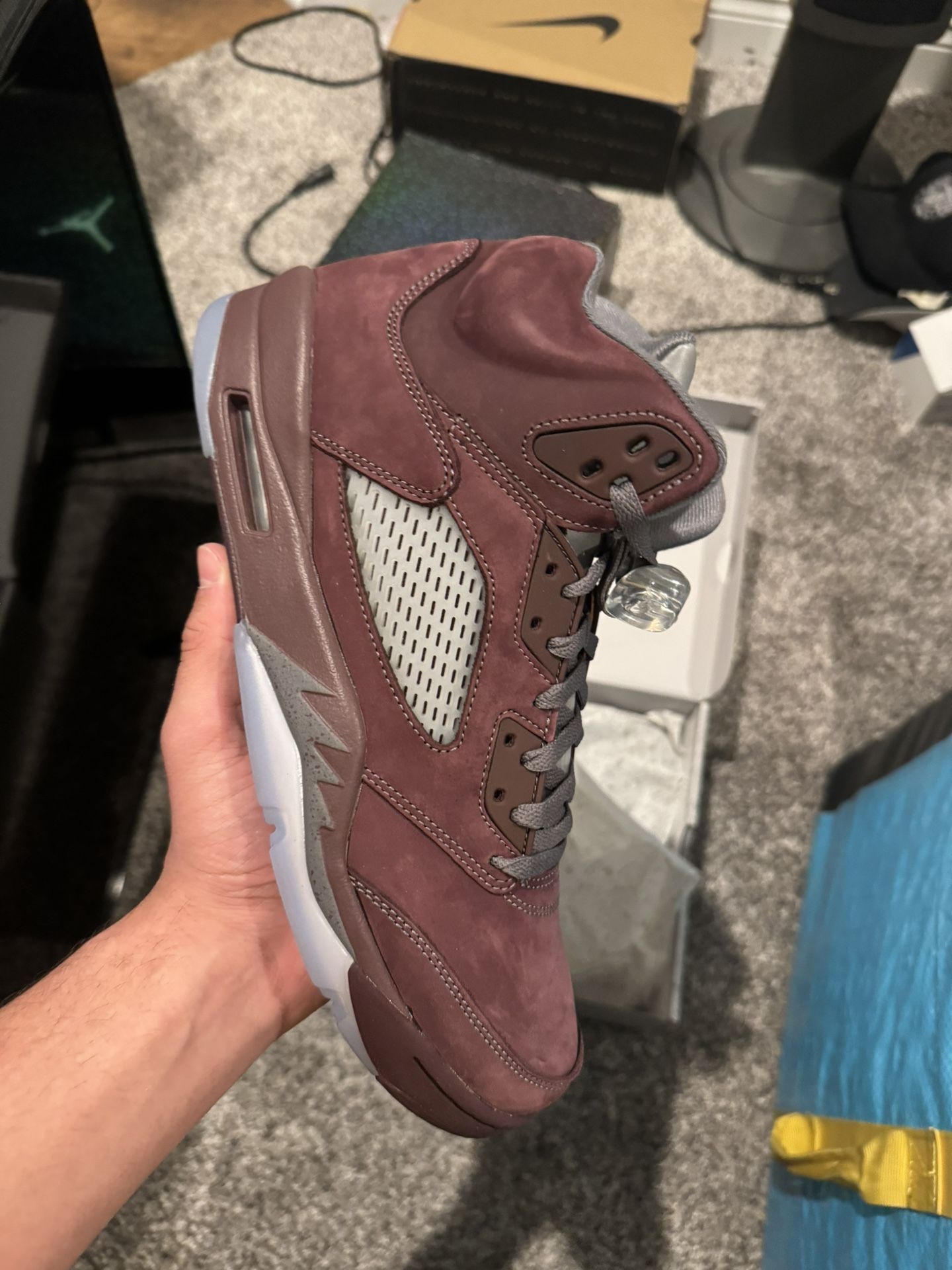Jordan 5 Burgandy