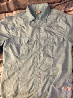 TRUE RELIGION BUTTON DOWN SHORT SLEEVE