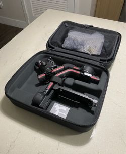 DJI RS 3 Pro Gimbal Stabilizer RS3
